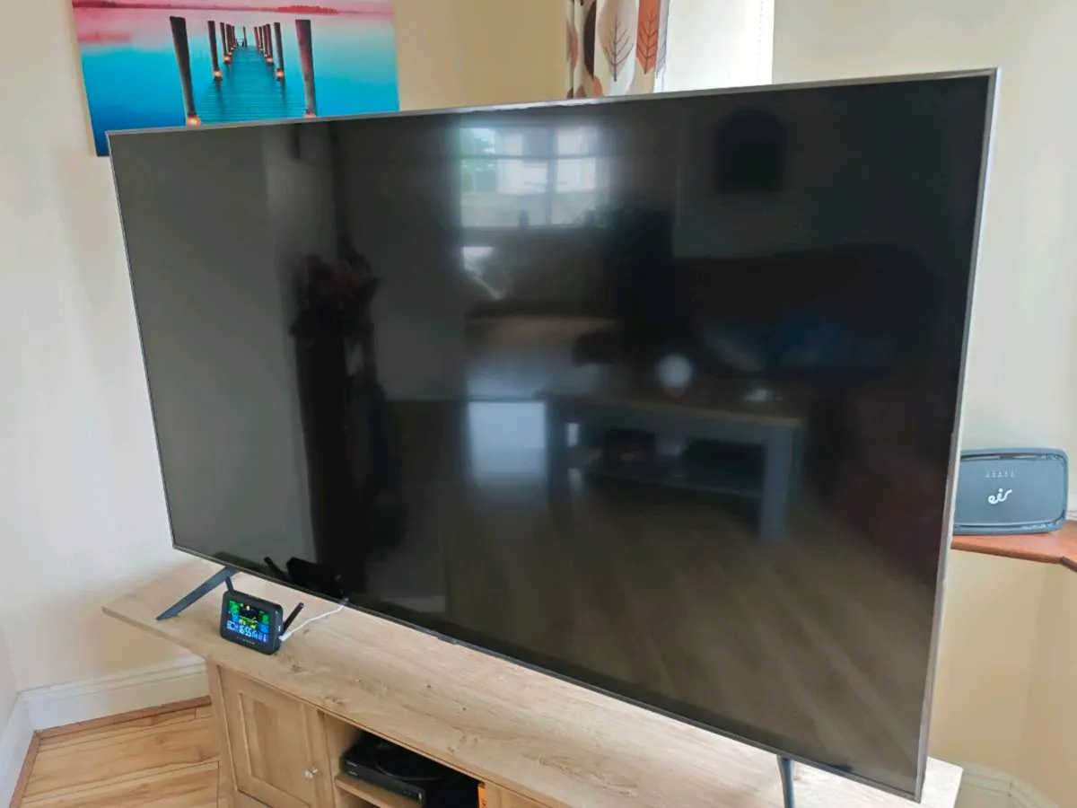 Samsung TV 75" - Image 1