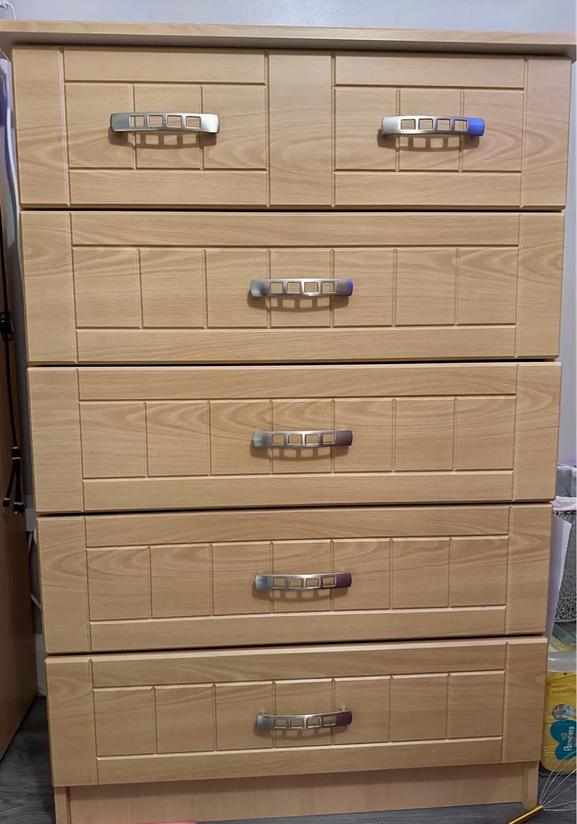 Wardrobe & Drawers - Image 4