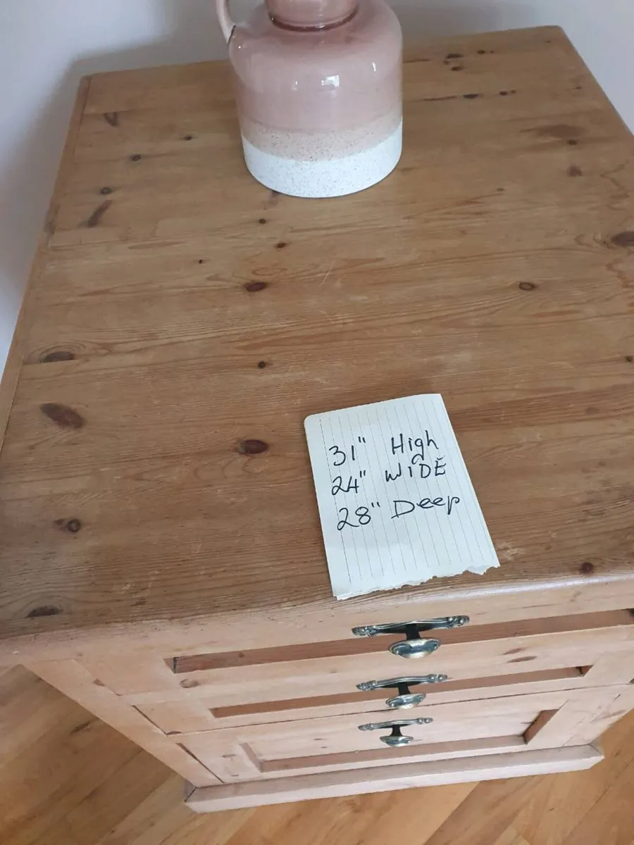 Solid pine  side table - Image 2