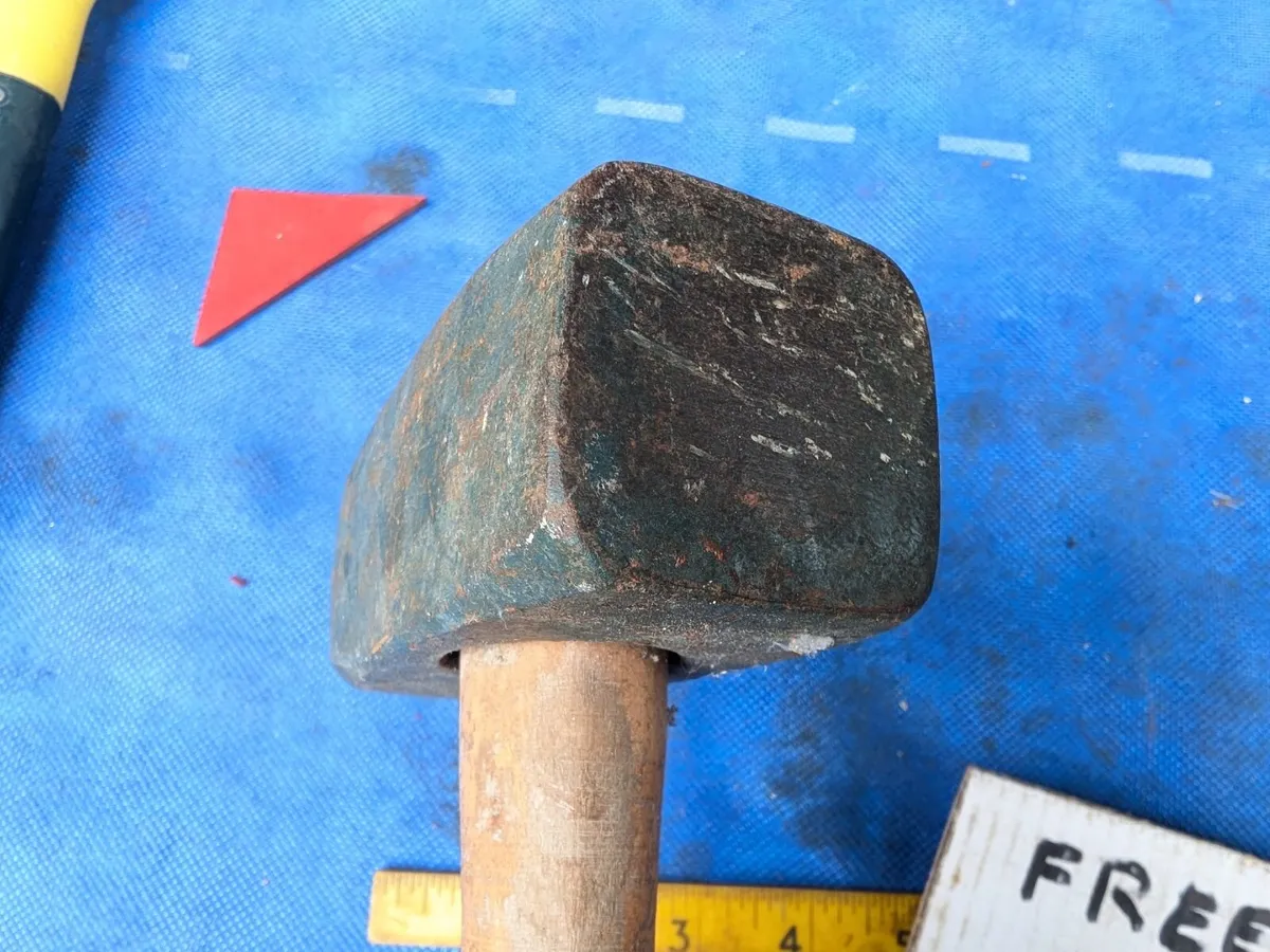 1kg Stone Masons Hammer - Image 2