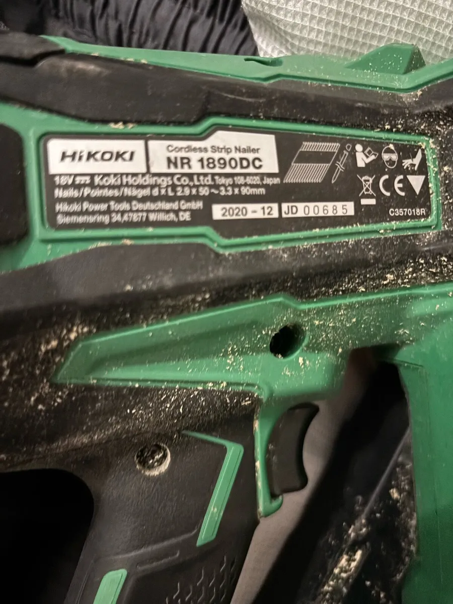 Nail gun - Image 1