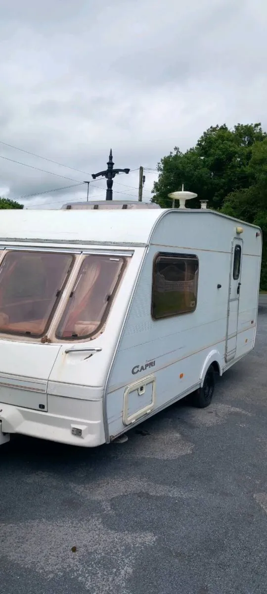 Caravan - Image 1
