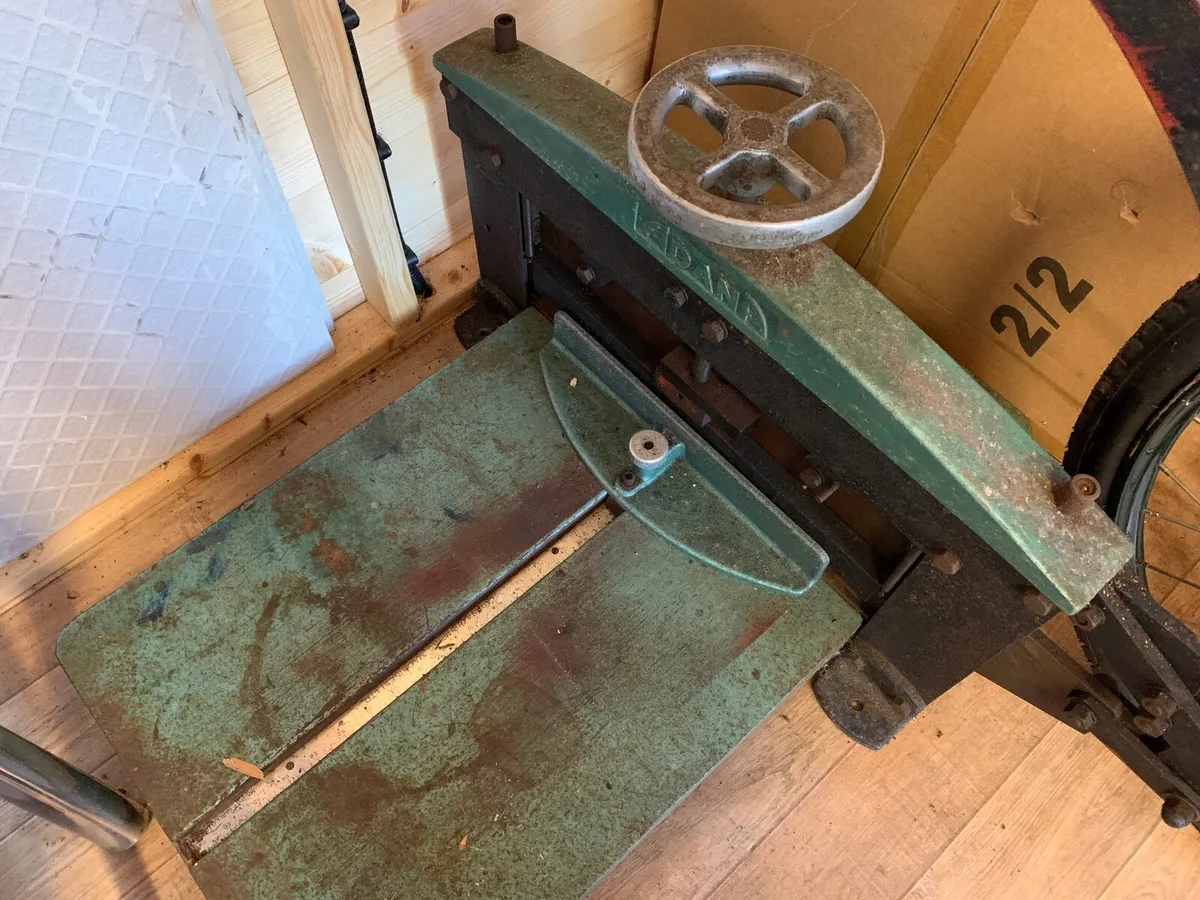 Adana Printing Letterpress Presses, Type and Acces - Image 3