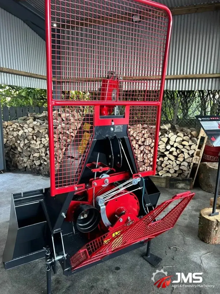 FARMI FOREST WINCHES - PTO & HYDRAULIC 3 T - 6T - Image 4