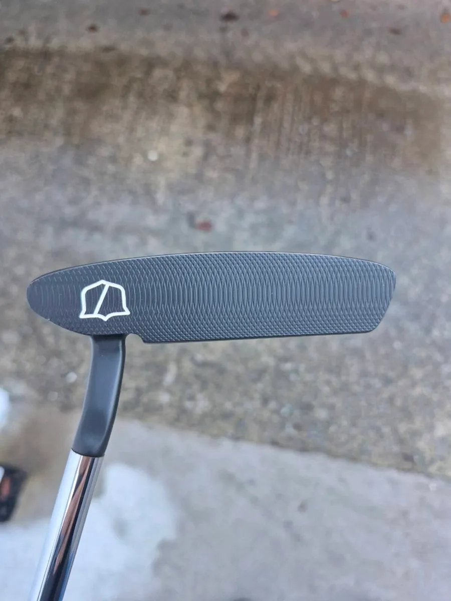 Wilson Infinite 24 Michigan Avenue Putter Gents RH - Image 2