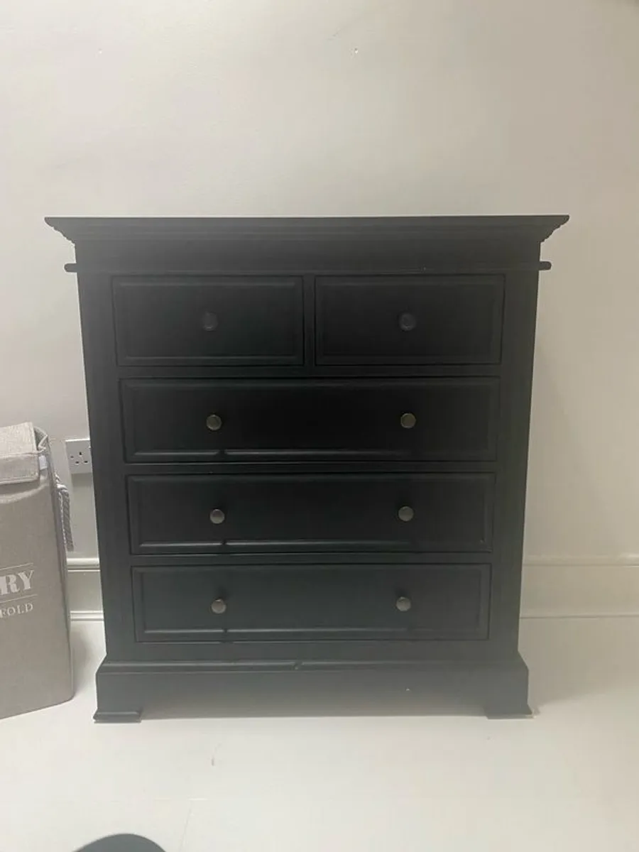 Dresser - Image 3