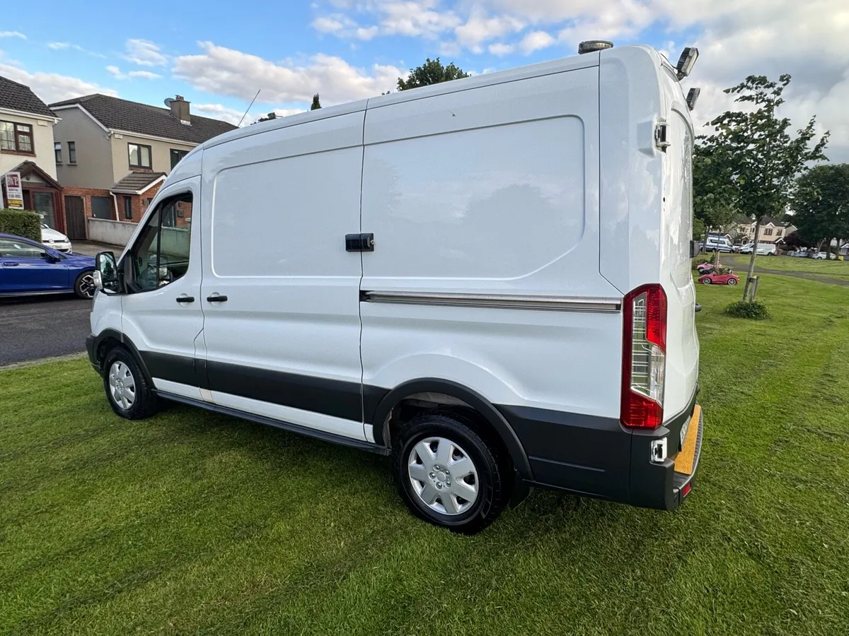 Ford tranit 350 rwd - Image 4