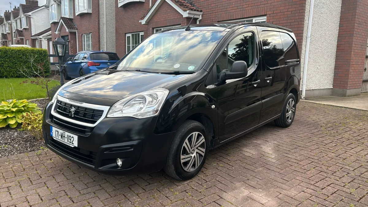 Peugeot Partner 1.6hdi (doe 04/27 & taxed 01/27) - Image 4