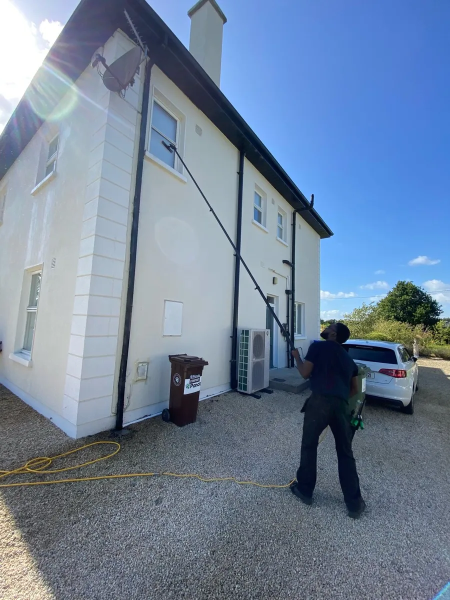 Professional Window Cleaning/Powerwashing Services - Image 3
