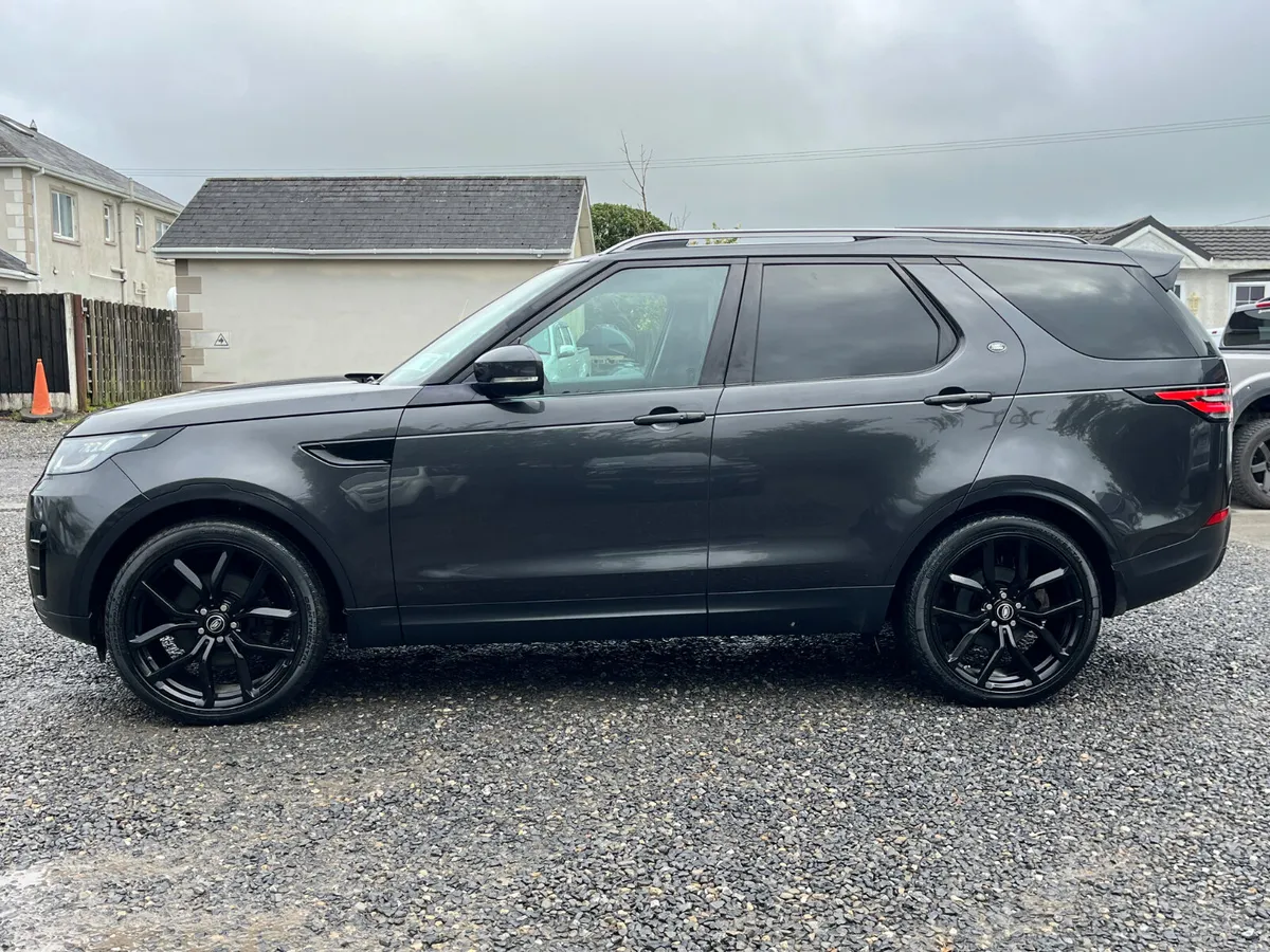 2018 DISCOVERY 5 HSE 3.0 SDV6 *NO VAT* - Image 4