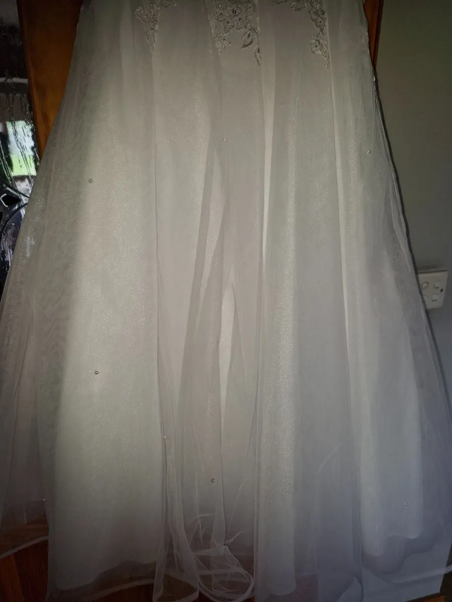 Communion dress - Image 4