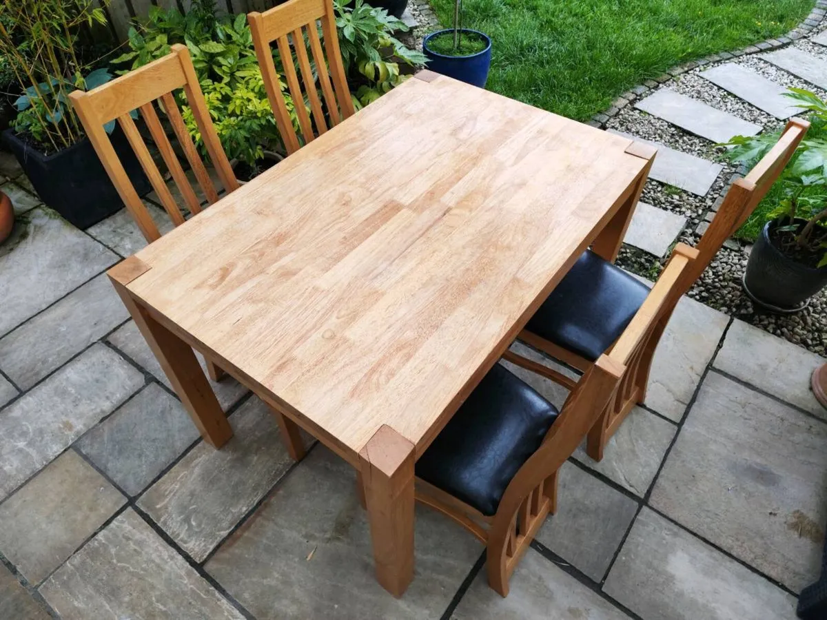 Small kitchen table - Image 2