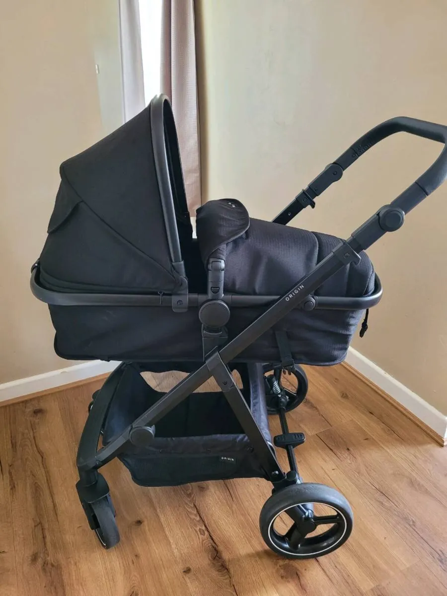 2 in 1 travel system - Image 1
