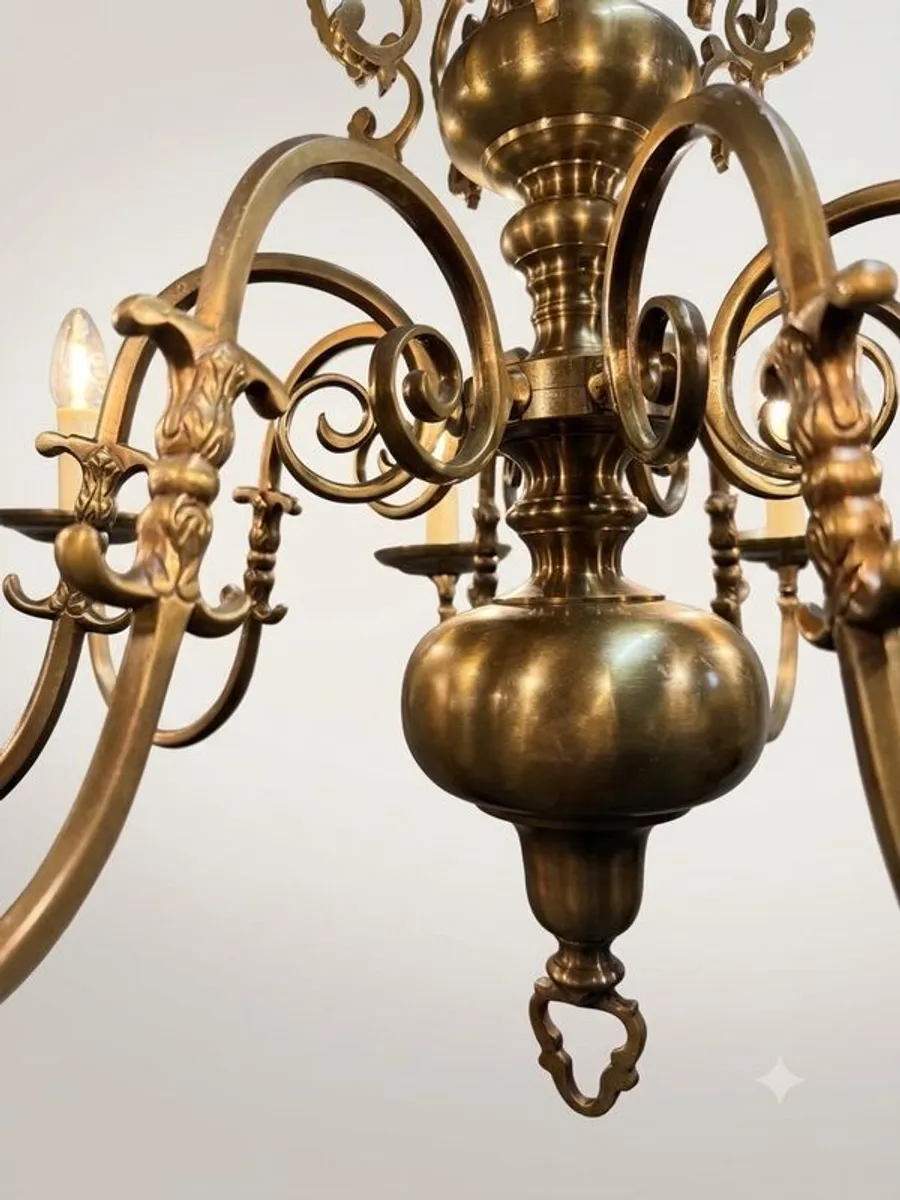 Exquisite Quality Antique Eight-Branch Flemish Brass Chandelier - Image 3