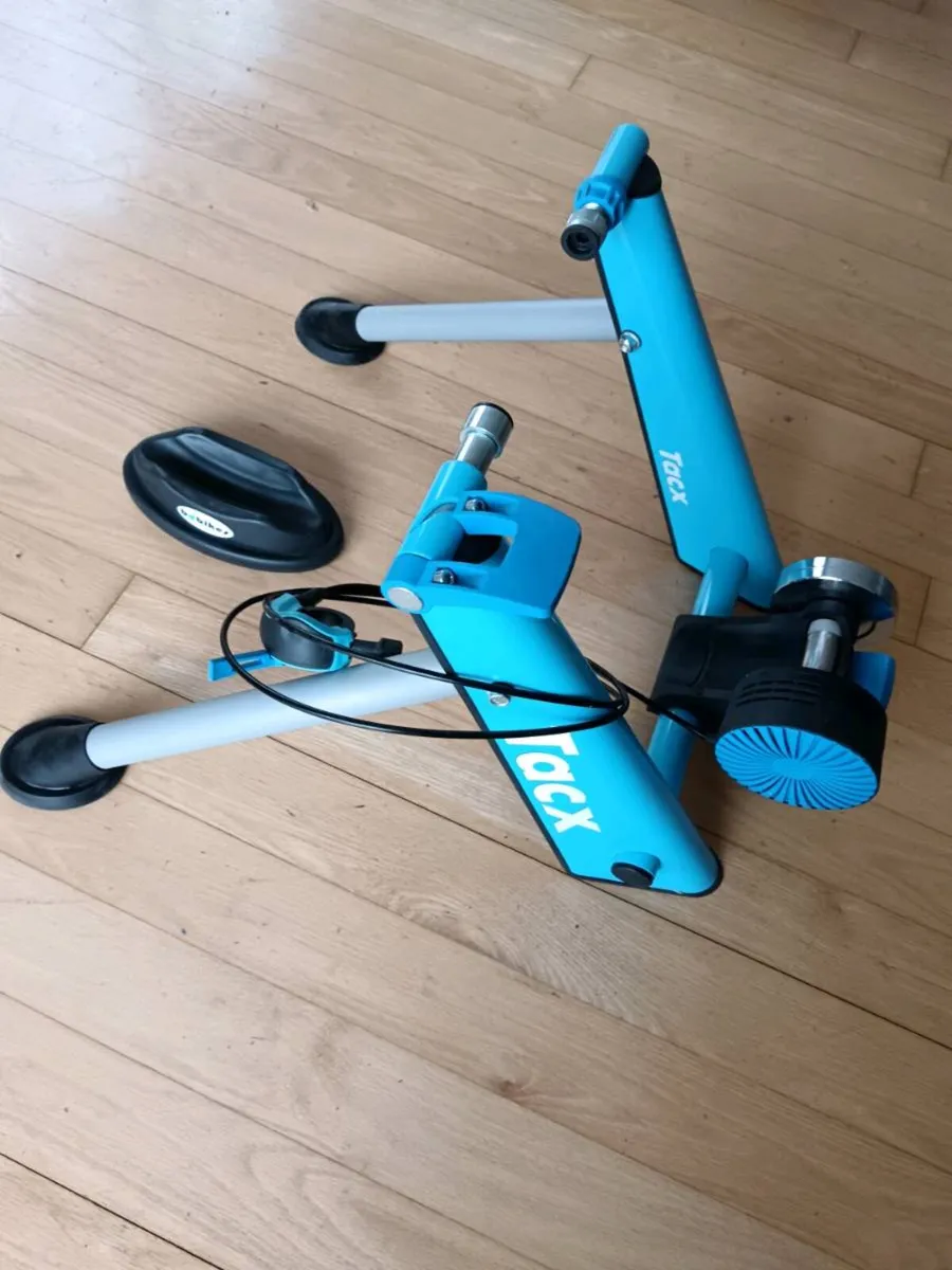 Tacx turbo trainer - Image 1