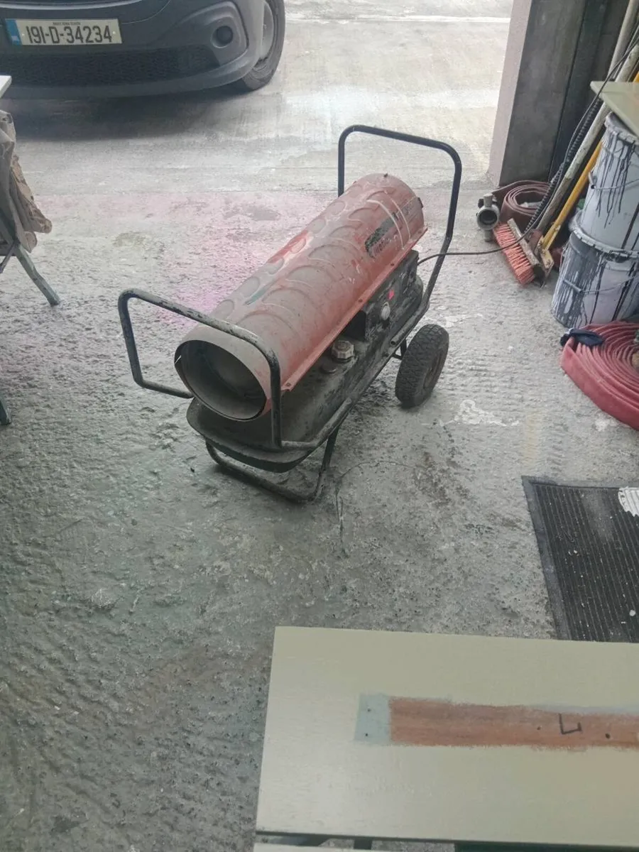SPACE HEATER - Image 2