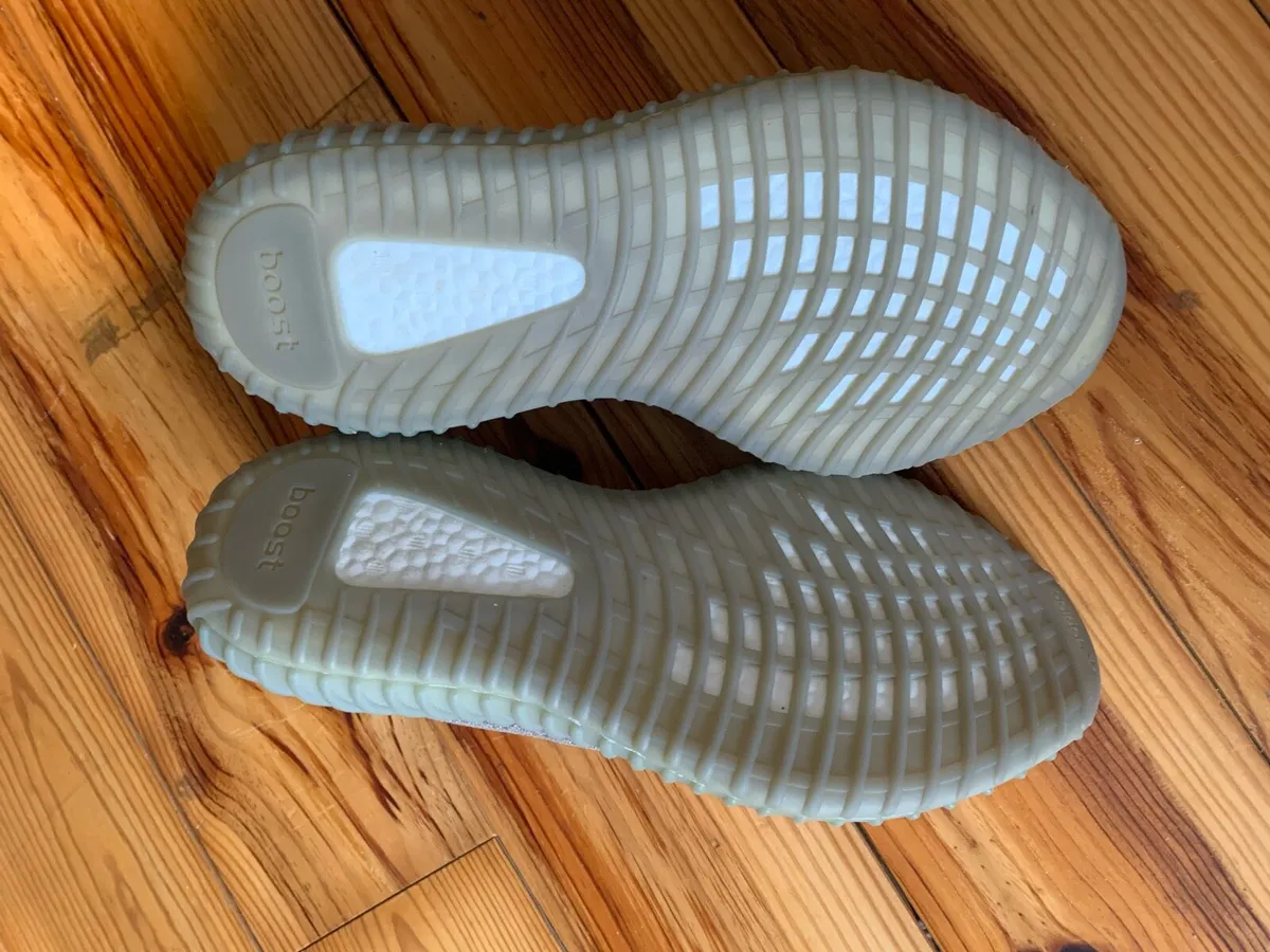 Adidas Yeezy 350 UK 10.5 Shoes - Image 4