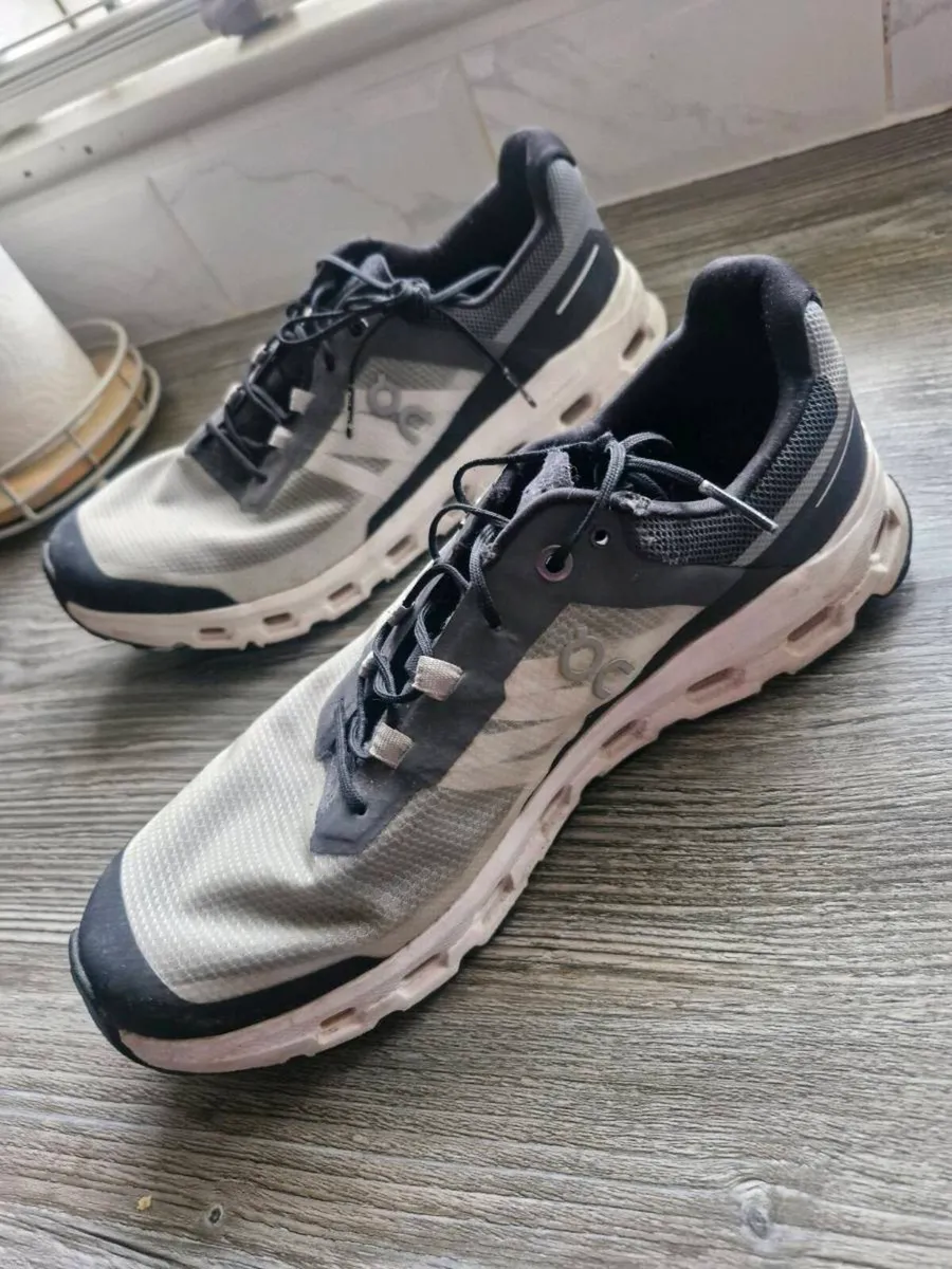Mens On clouds - Image 1