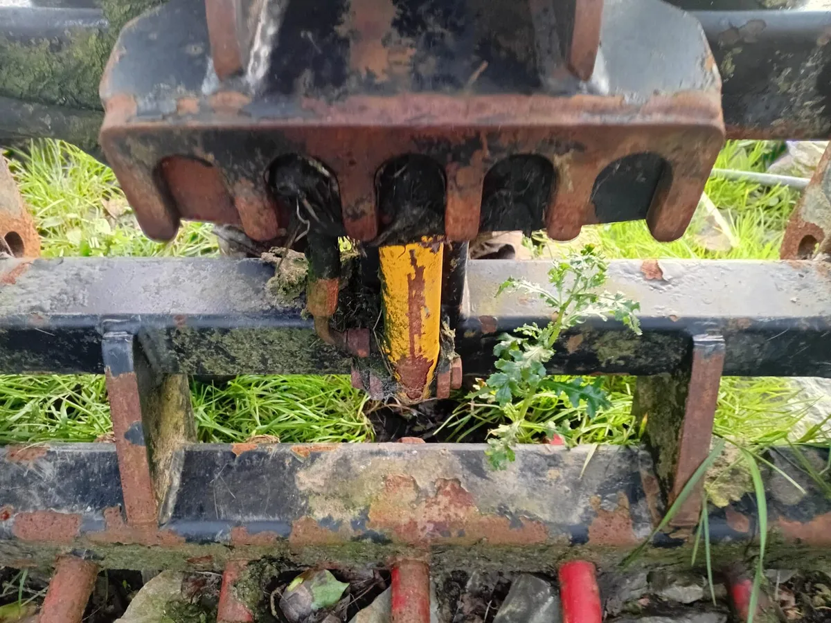 .
Rossmore 5f shear grab - Image 2