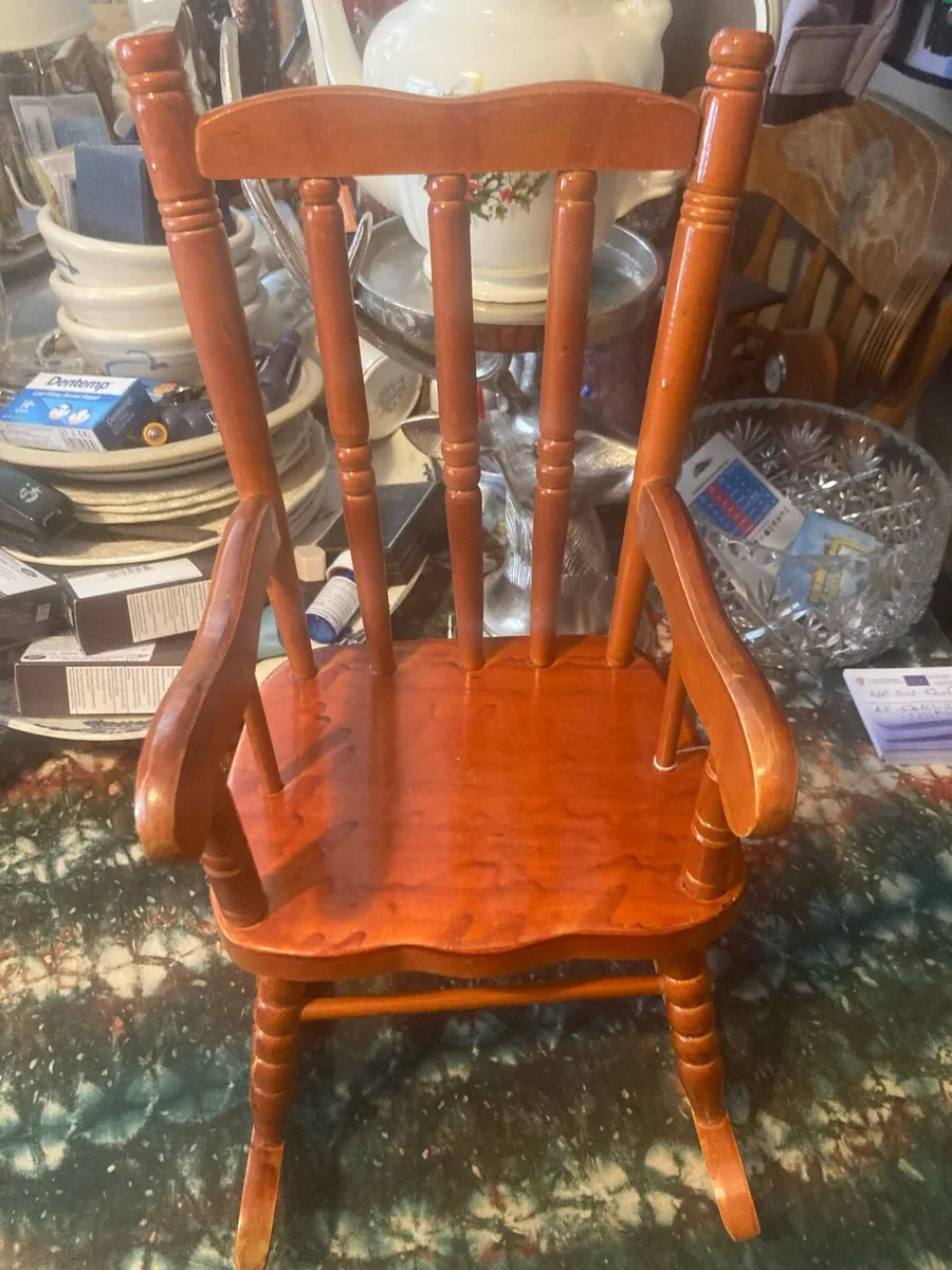 Rocking chair - Image 1