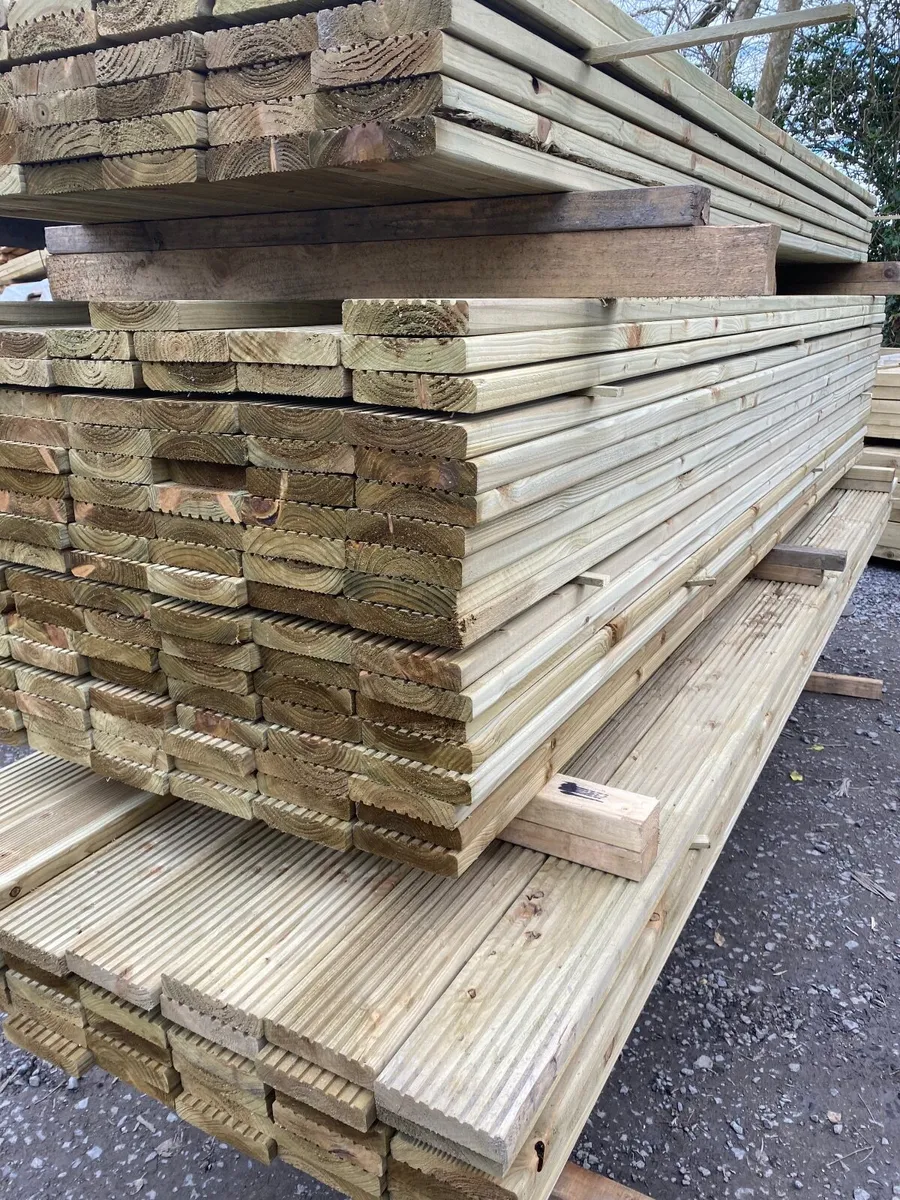 Decking - Image 2