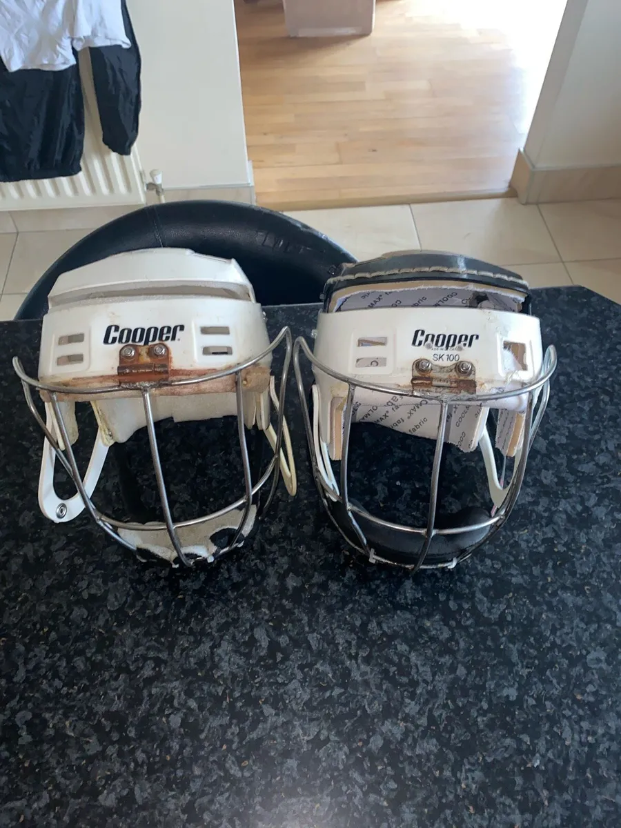 Oldstyle hurling helmets - Image 1