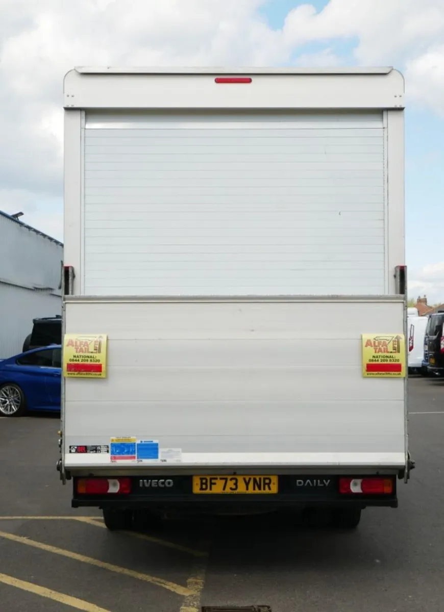 2023 Iveco Daily Luton Box Van - Image 4