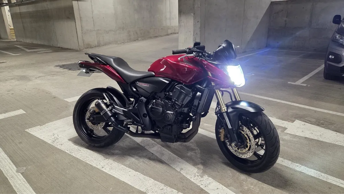 CB600F HORNET 2008 - Image 4