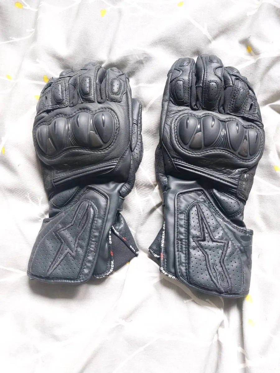 Alpinestars SP-8 Motorcycle gloves - Image 1