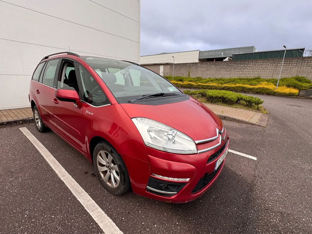 Citroen C4 Picasso, 2011, NCT 07/26. Needs Turbo - Image 3