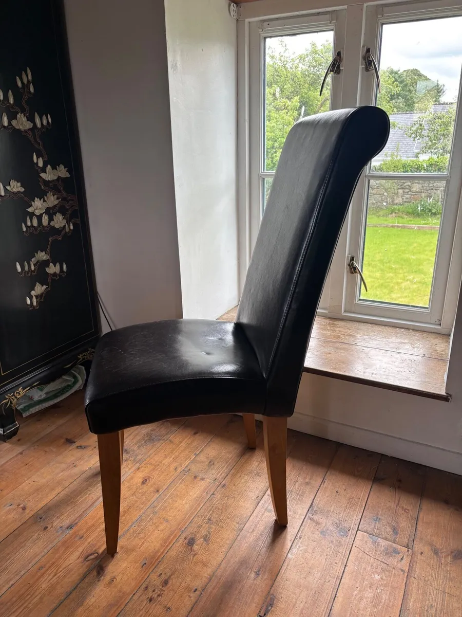 Dining room chairs - Image 3
