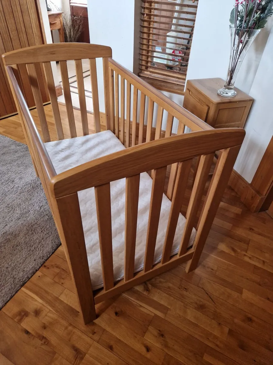 Cot - Image 2