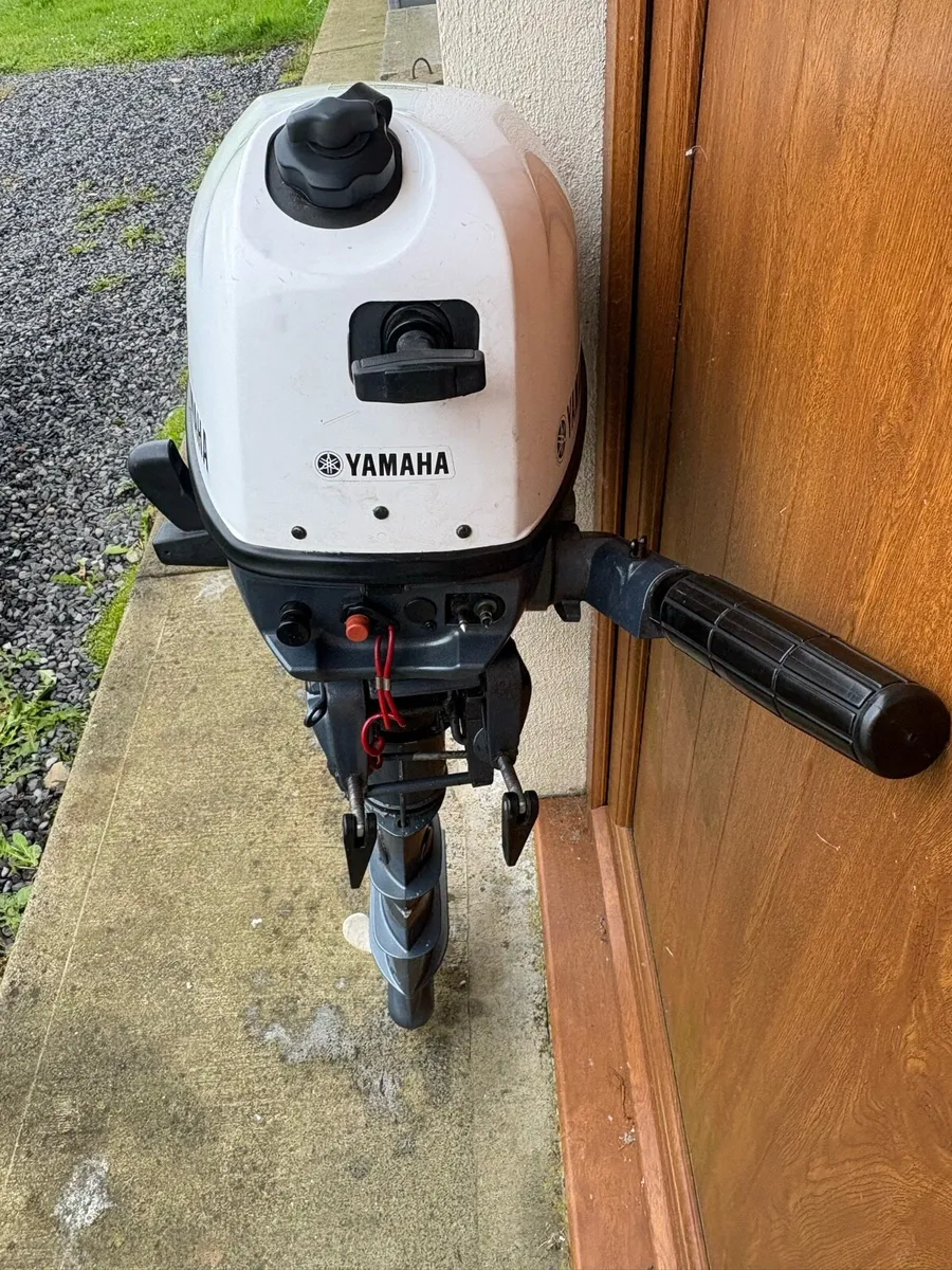 Yamaha 5hp outboard - Image 3