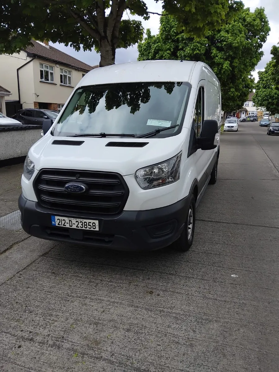 Ford Transit 2021 - Image 1