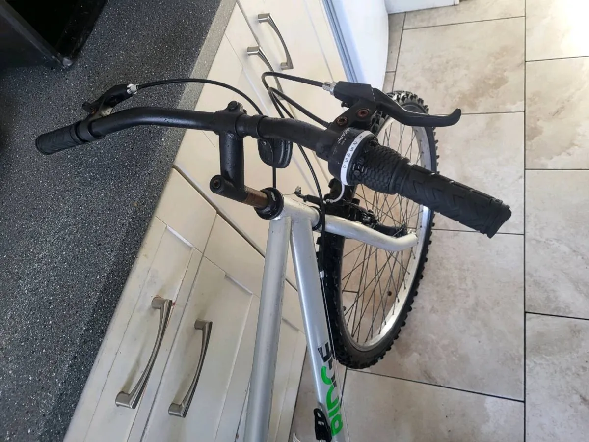 Mountain bike - Image 4
