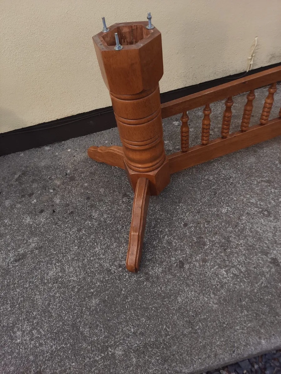 Table pod - Image 4