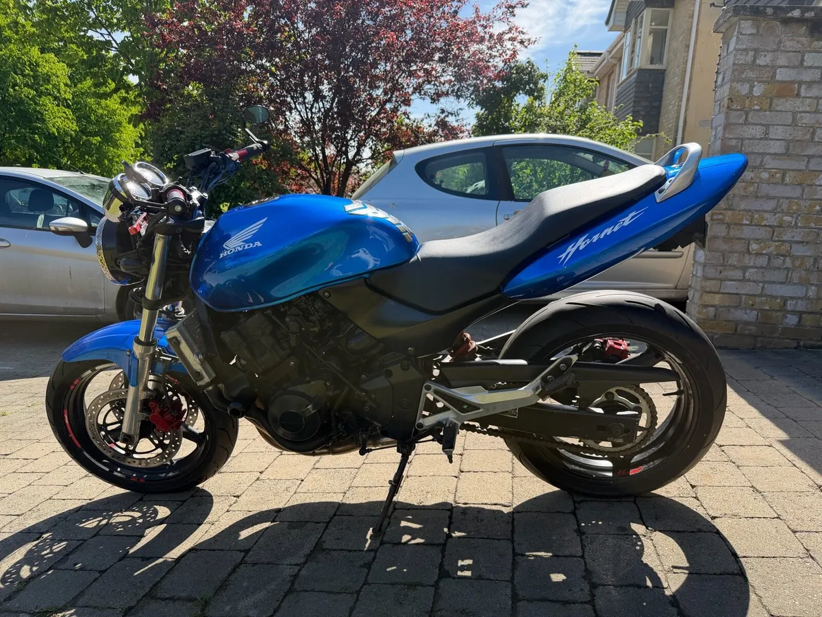 Honda hornet - Image 2