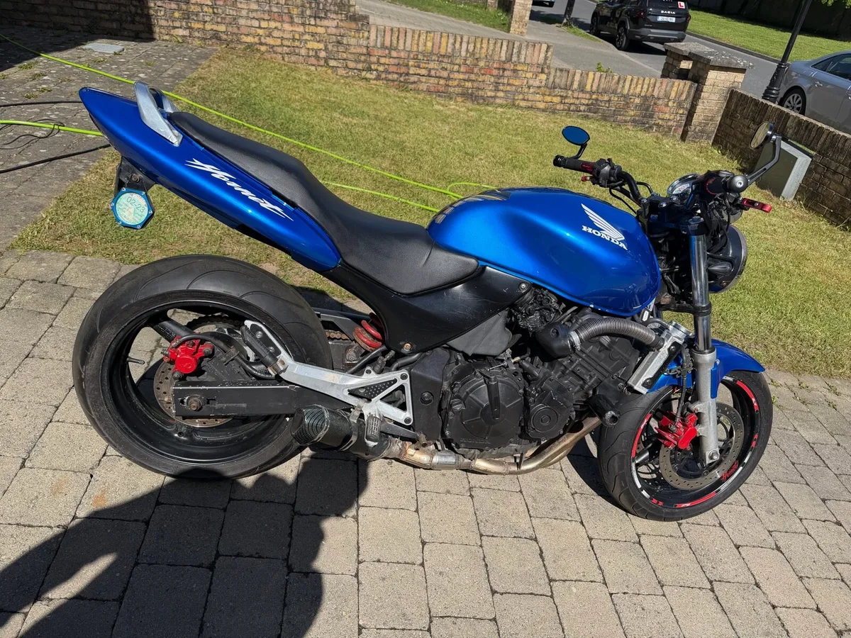 Honda hornet - Image 3