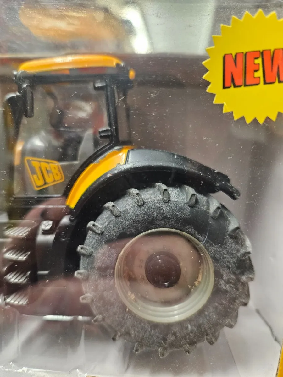 Britain's JCB Fastrac - Image 3
