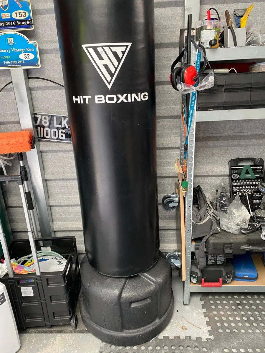 Stand up punch bag and Sparring equipment and st - Image 2