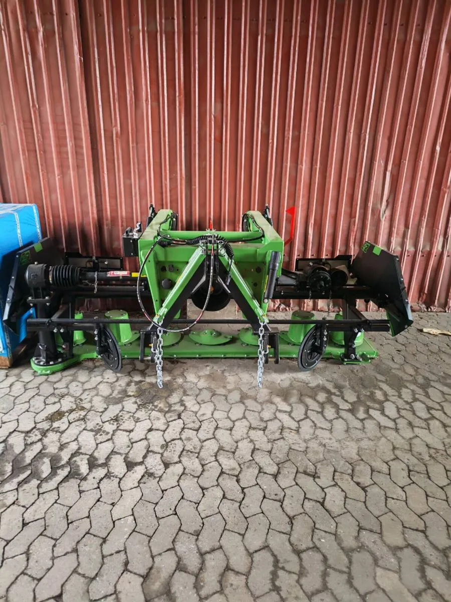 SaMASZ KDF 302 Front Mower 3.0m – NEW - Image 2