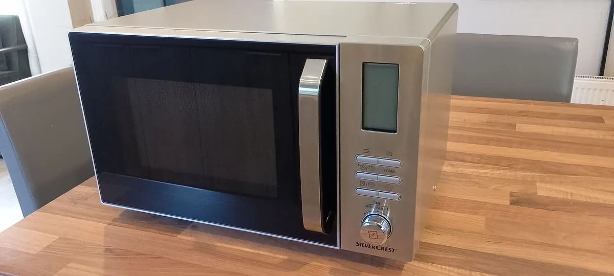 Microwave oven - Image 1