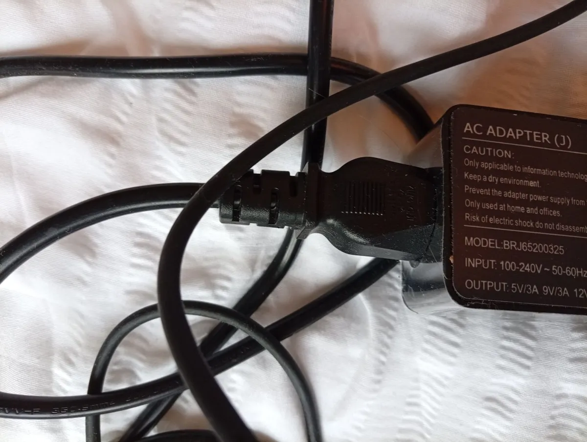 65w laptop charger used for lenovo - Image 3