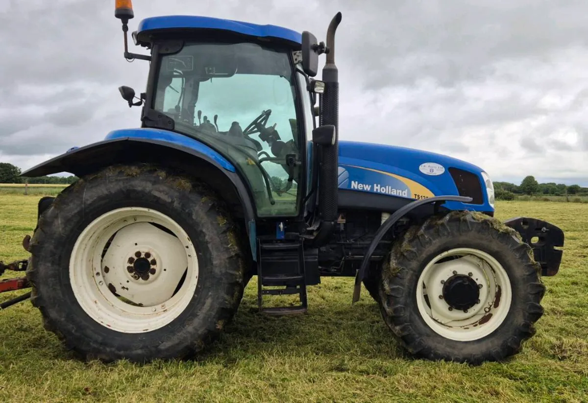 New Holland TSA 125 - Image 4