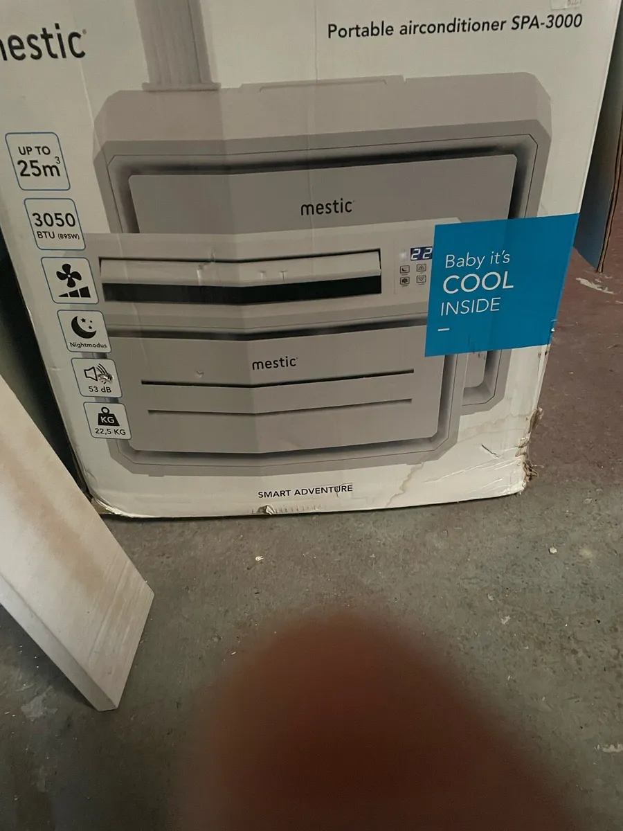 Air conditioner for caravan/camper - Image 1