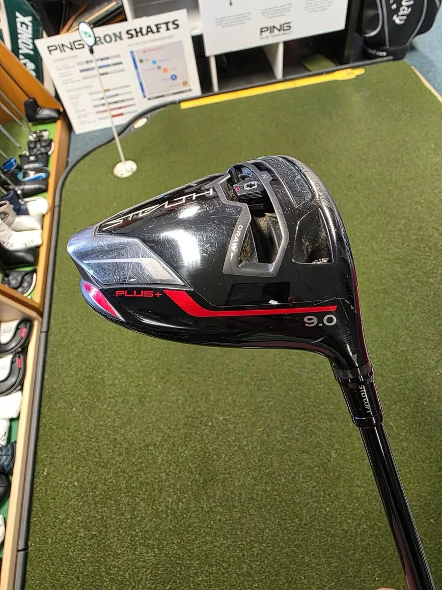 Taylormade Stealth Plus Driver - Image 2