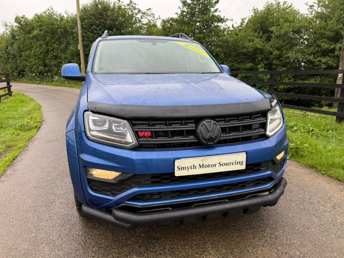 191 Volkswagen Amarok Black Ed Low Miles**** - Image 4