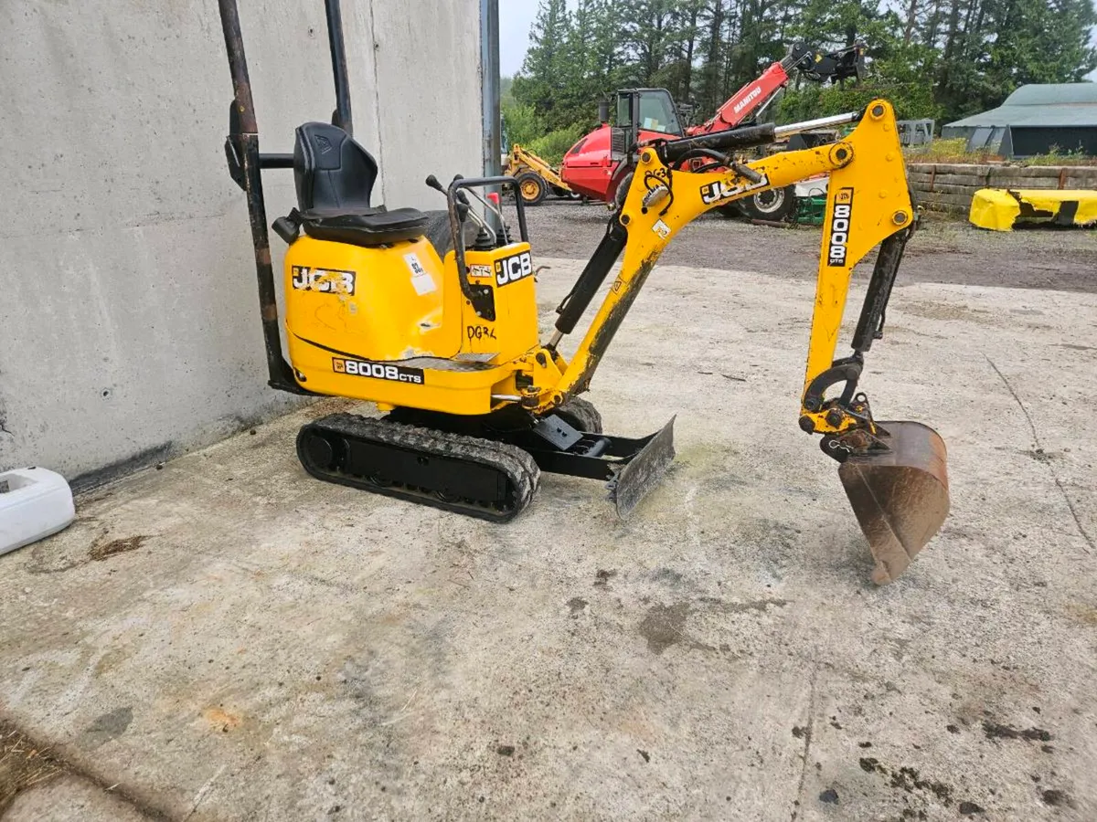2022 jcb 8008 - Image 1