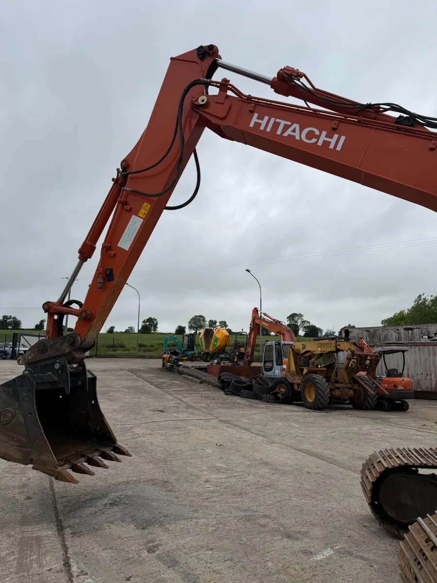 Hitachi zaxis 130-6 - Image 2