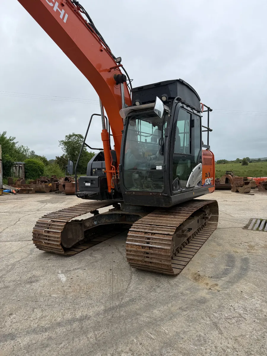 Hitachi zaxis 130-6 - Image 4